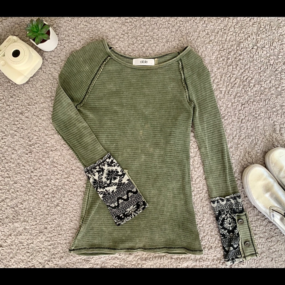 ABLE Long sleeve Raglan